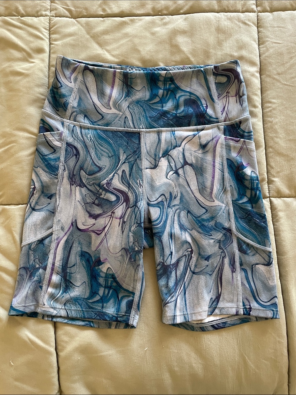 Victoria’s Secret On Point Flow Bike Shorts Marble Print Blue/Purple